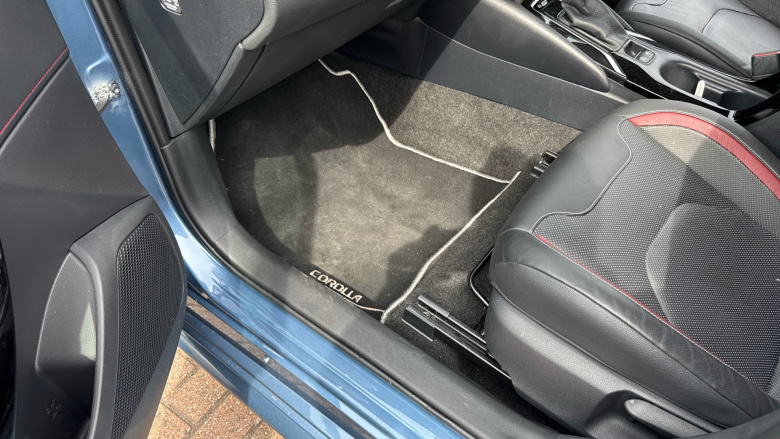 Toyota Corolla 2.0 VVT-i Hybrid Excel 5dr CVT Hybrid Estate
